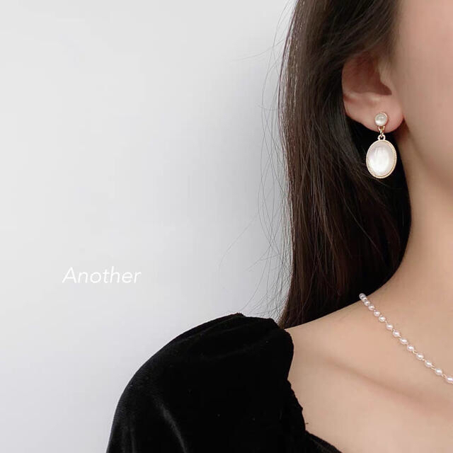 【激安美品】NO.89  925シルバー オパールピアス  韓国 アクセサリー レディースのアクセサリー(ピアス)の商品写真