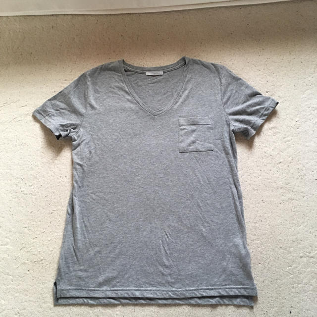 OPAQUE.CLIP(オペークドットクリップ)のOPAQUE.CLIP VネックTシャツ レディースのトップス(Tシャツ(半袖/袖なし))の商品写真