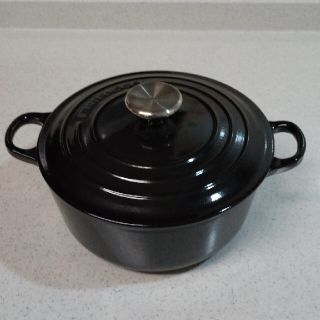 ルクルーゼ(LE CREUSET)のル・クルーゼ  鍋 ブラック 20cm(鍋/フライパン)