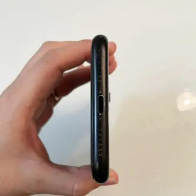 Apple(アップル)のiPhone XR ブラック 256GB (Simフリー) スマホ/家電/カメラのスマートフォン/携帯電話(スマートフォン本体)の商品写真