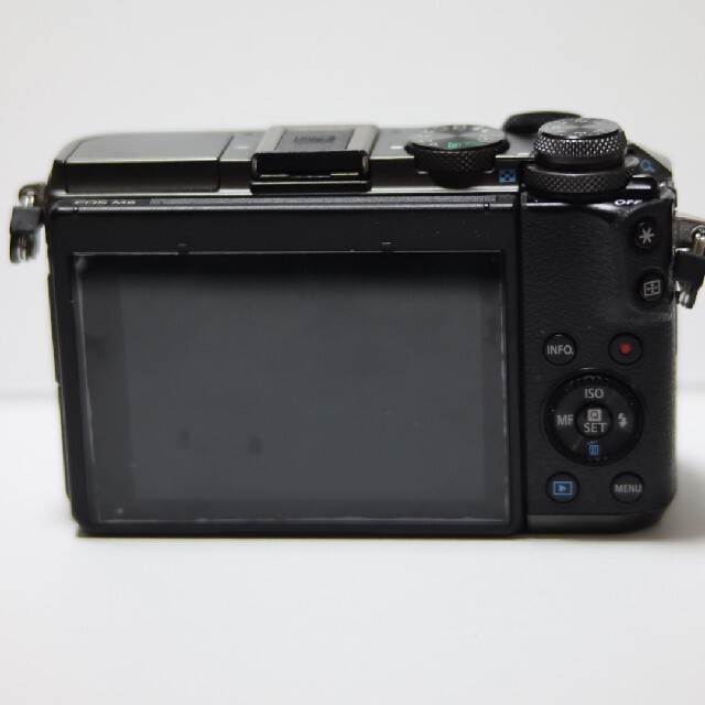 Canon(キヤノン)の美品 Canon EOS M6 ボディ BK スマホ/家電/カメラのカメラ(ミラーレス一眼)の商品写真