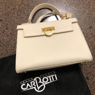 Carbotti ハンドバッグ ショルダーバッグ アイボリー