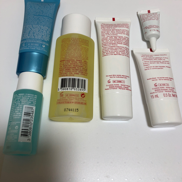 CLARINS(クラランス)のクラランス　フェイスグラブ&フライキット コスメ/美容のスキンケア/基礎化粧品(化粧水/ローション)の商品写真