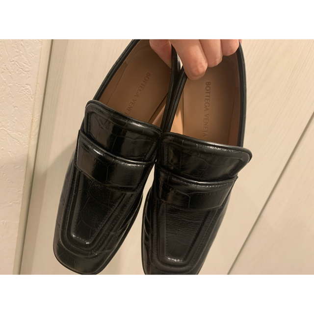 Bottega Veneta(ボッテガヴェネタ)のBOTTEGA VENETA フラットシューズ 36 1/2 サイズ　ブラック レディースの靴/シューズ(ローファー/革靴)の商品写真