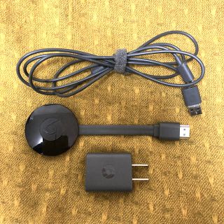 グーグル(Google)のGoogle Chromecast 第2世代（中古）(映像用ケーブル)