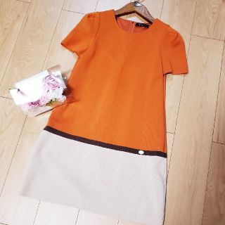 フォクシー(FOXEY)のアウインさん　定価10万円程度★綺麗★フォクシー★ワンピース(ひざ丈ワンピース)