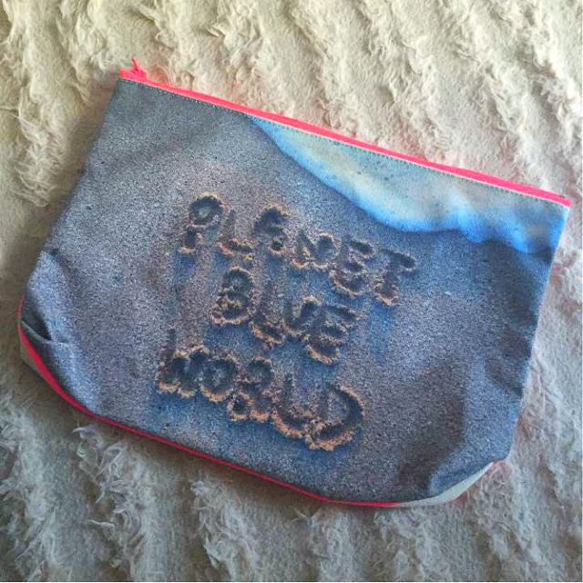 Planet Blue(プラネットブルー)のplanetblueworld クラッチ レディースのバッグ(クラッチバッグ)の商品写真