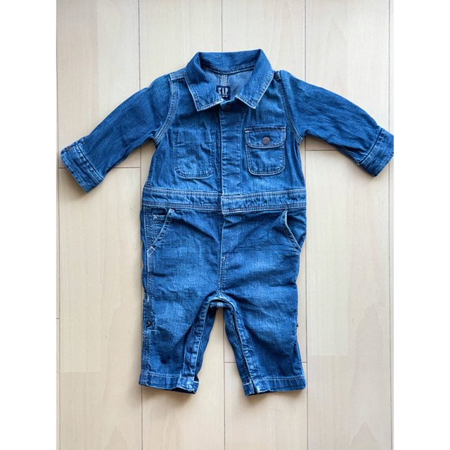 babyGAP(ベビーギャップ)の【Z2kidsMaMa様専用】babyGAP カバーオール４着 キッズ/ベビー/マタニティのベビー服(~85cm)(カバーオール)の商品写真