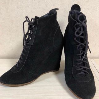 ザラ(ZARA)の【USED】ZARA 黒 レースアップ ショートブーツ(ブーツ)