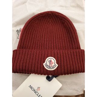 モンクレール(MONCLER)のMONCLER ニットキャップ ボルドーカラー 新品(ニット帽/ビーニー)