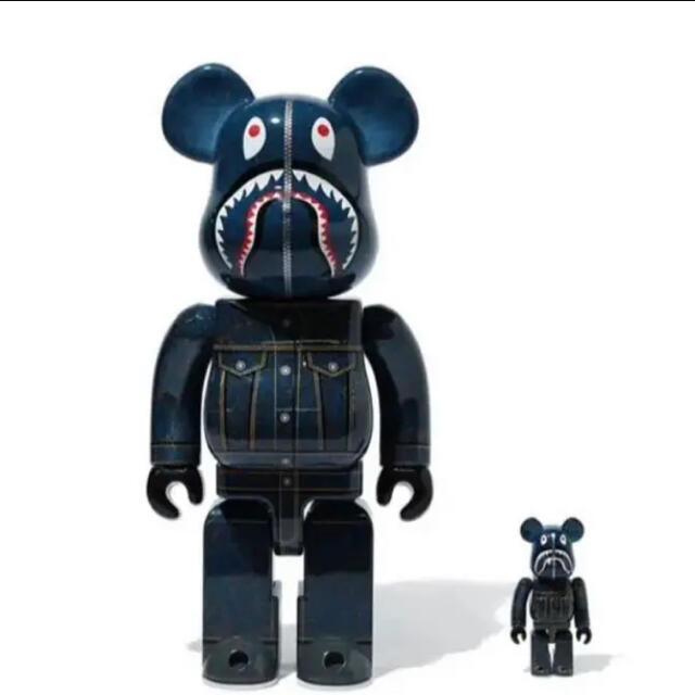 BAPE X LEVI’S BE@RBRICK 100% & 400%フィギュア