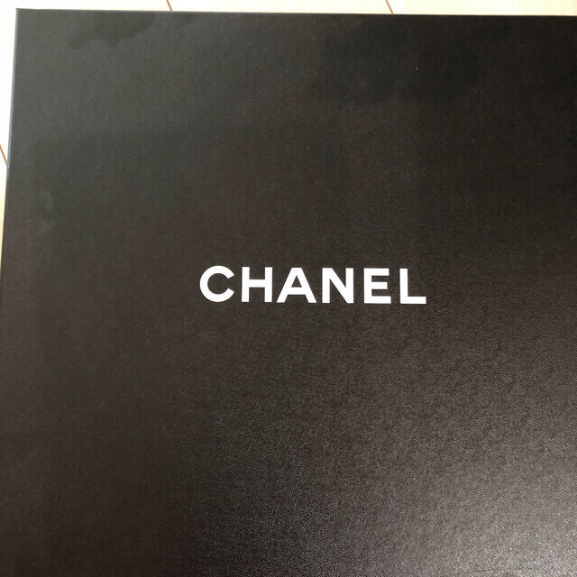 CHANEL♡ターンロックショートブーツ レディースの靴/シューズ(ブーツ)の商品写真