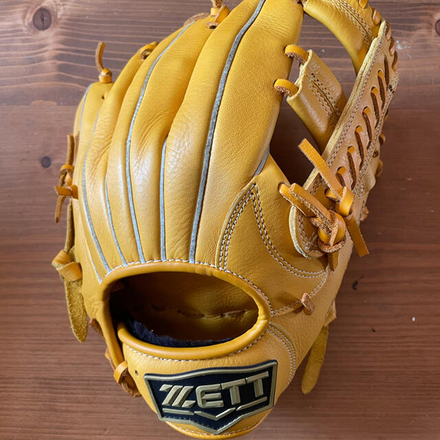 ZETT(ゼット)のゼット ZETT 軟式 グローブ スポーツ/アウトドアの野球(グローブ)の商品写真