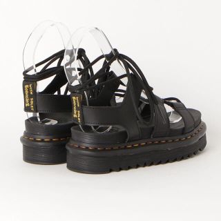 ドクターマーチン(Dr.Martens)のAIRWAIR ドクターマーチン 厚底 レースアップ サンダル(サンダル)