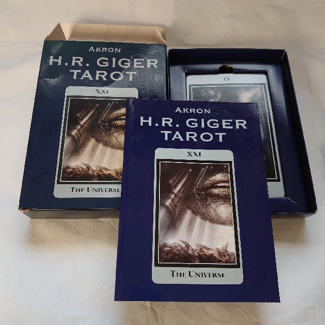 専用です　タロットカード　H.R. Giger Tarot