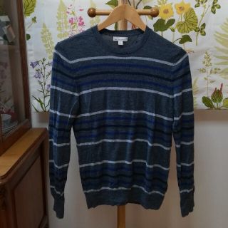 ギャップ(GAP)の✨GAP ギャップ グレー色のウール100薄手のセーターXSサイズ♪(ニット/セーター)