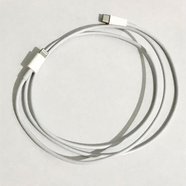 Apple(アップル)のアップル Apple 純正 USB-C Lightningケーブル 1m  スマホ/家電/カメラのスマホアクセサリー(その他)の商品写真