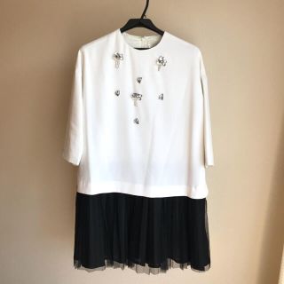 チェスティ(Chesty)の美品★チェスティ ビジュー付 チュールドッキングワンピース(ひざ丈ワンピース)