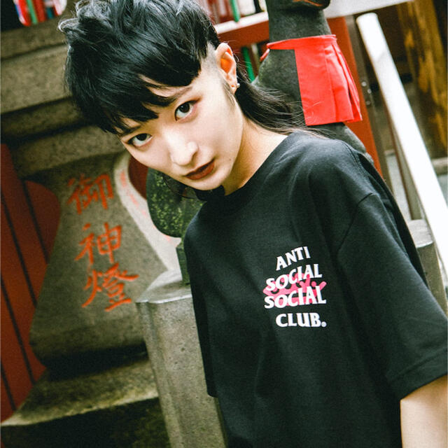 トップスXL アンチソーシャルソーシャルクラブ × ビッシュ Tシャツ