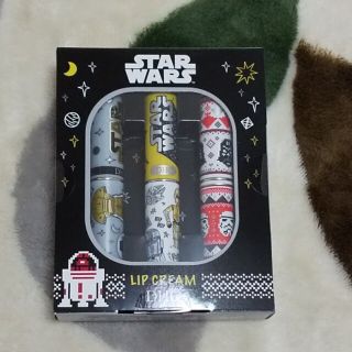 ディーエイチシー(DHC)のDHC 薬用リップクリーム3本セット STAR WARS(リップケア/リップクリーム)