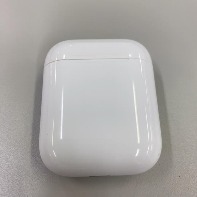 【純正品】AirPods エアーポッズ第1世代 スマホ/家電/カメラのオーディオ機器(ヘッドフォン/イヤフォン)の商品写真