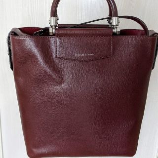 チャールズアンドキース(Charles and Keith)の*最終値下げ*CHARLES&KEITH　ボルドーバック(ハンドバッグ)