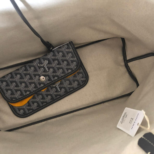 GOYARD(ゴヤール)の【クッキーさま専】GOYARD ゴヤールスヌーピー　【阪急梅田限定販売】 レディースのバッグ(トートバッグ)の商品写真