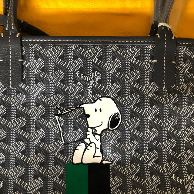 GOYARD(ゴヤール)の【クッキーさま専】GOYARD ゴヤールスヌーピー　【阪急梅田限定販売】 レディースのバッグ(トートバッグ)の商品写真