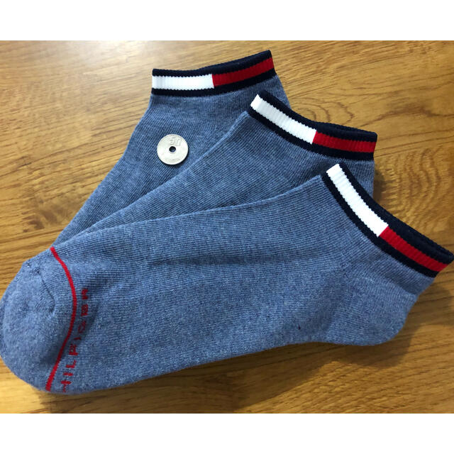 TOMMY HILFIGER(トミーヒルフィガー)の新品トミーヒルフィガーTOMMY HILFIGERメンズソックス3足セット310 メンズのレッグウェア(ソックス)の商品写真