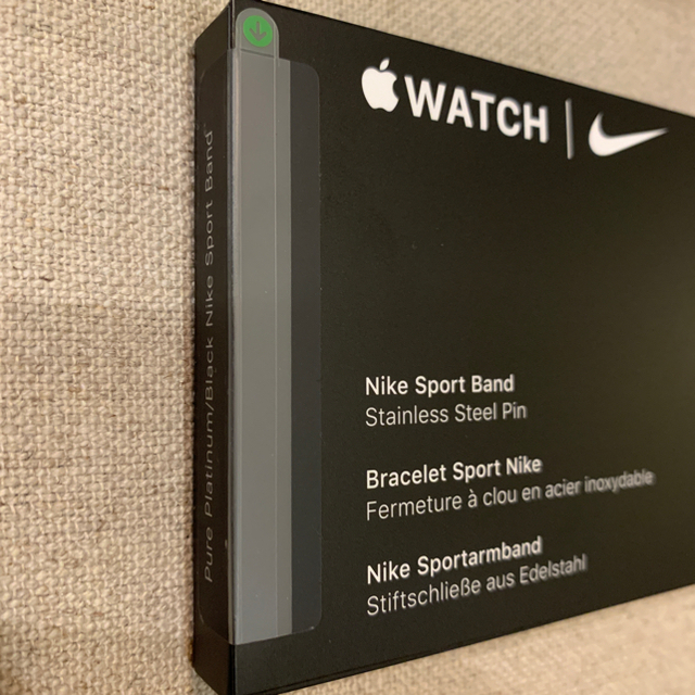 Apple Watch Nike SE(GPSモデル) 40mm