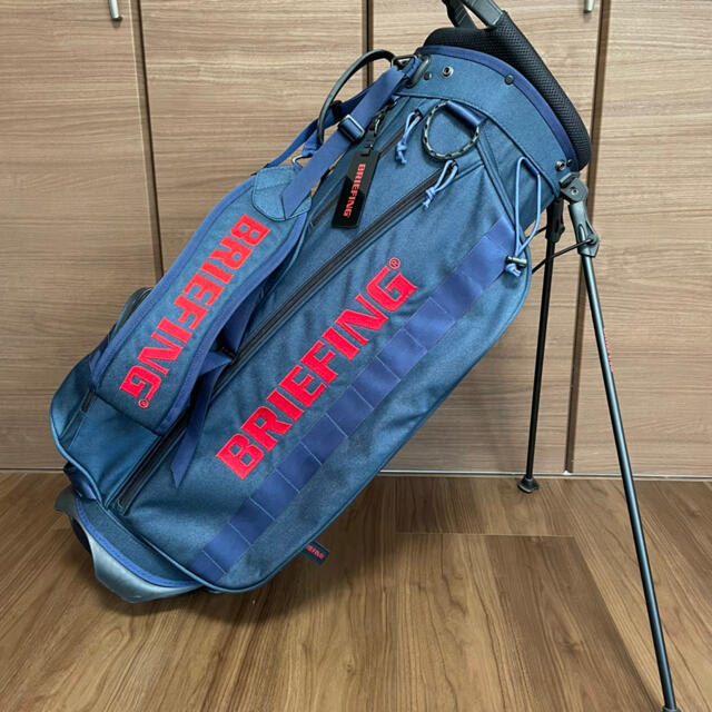 BRIEFINGとBEAMS GOLFのコラボ商品のギャディーバッグ