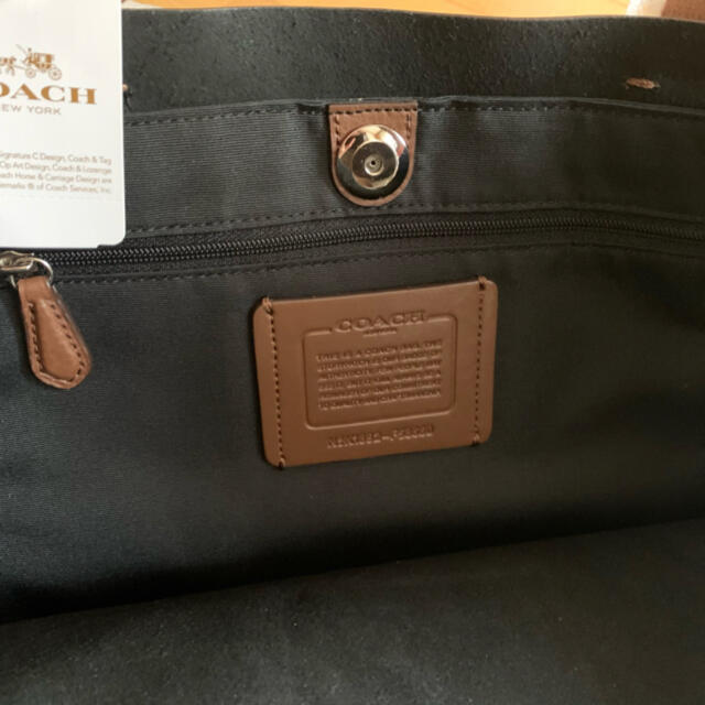 【クーポン祭】【新品】『coachダービートートバッグ ブラウン』