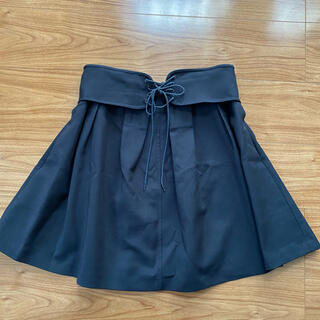 ザラ(ZARA)のZARA スカート　ブラック　フレアスカート　大きいサイズ　レディース(ひざ丈スカート)