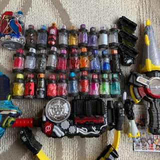 バンダイ(BANDAI)のjokaz様専用★仮面ライダービルド、ビルドドライバーフルボトルセット(その他)