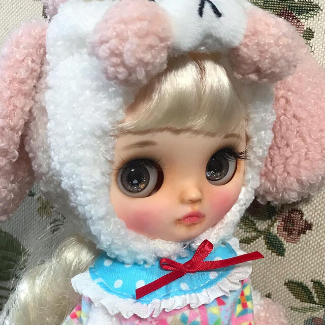 Takara Tomy(タカラトミー)のカスタムミディブライス　ピーチーカドリークー ハンドメイドのぬいぐるみ/人形(人形)の商品写真