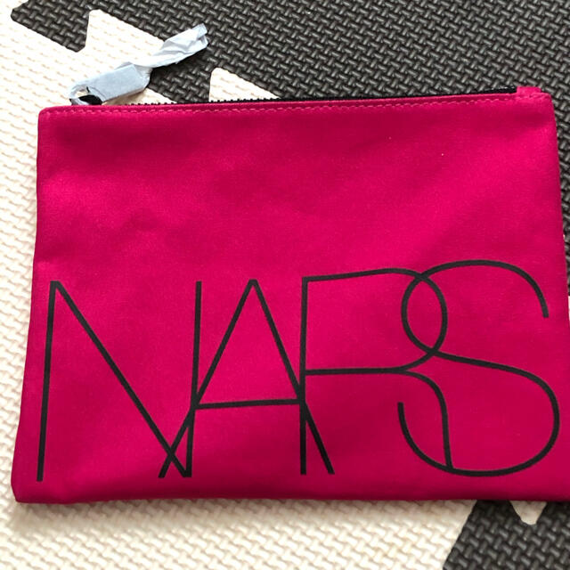 NARS(ナーズ)のNARSオリジナルポーチ レディースのファッション小物(ポーチ)の商品写真