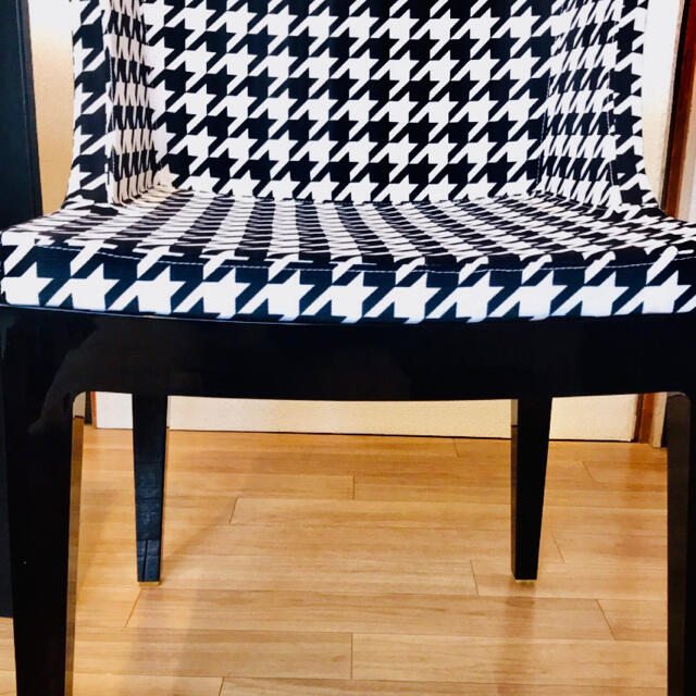 kartell - Kartell ダイニングテーブルセットKartellチェア4脚付きの