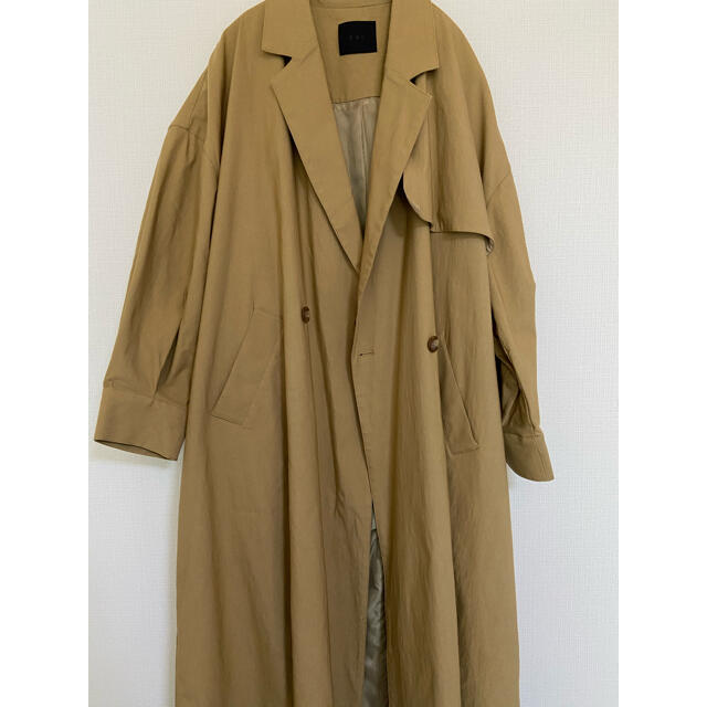 KBF(ケービーエフ)のトレンチコート レディースのジャケット/アウター(トレンチコート)の商品写真