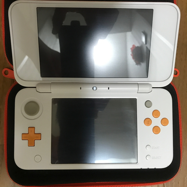 ニンテンドー2DS - ニンテンドー2dsll 本体 充電器 ケースの通販 by ...