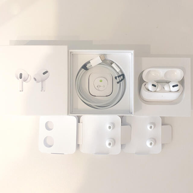 【新品交換済イヤホン未使用】純正Airpods pro 箱付き