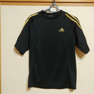 アディダス(adidas)のadidas アディダス半袖TシャツS(Tシャツ/カットソー(半袖/袖なし))