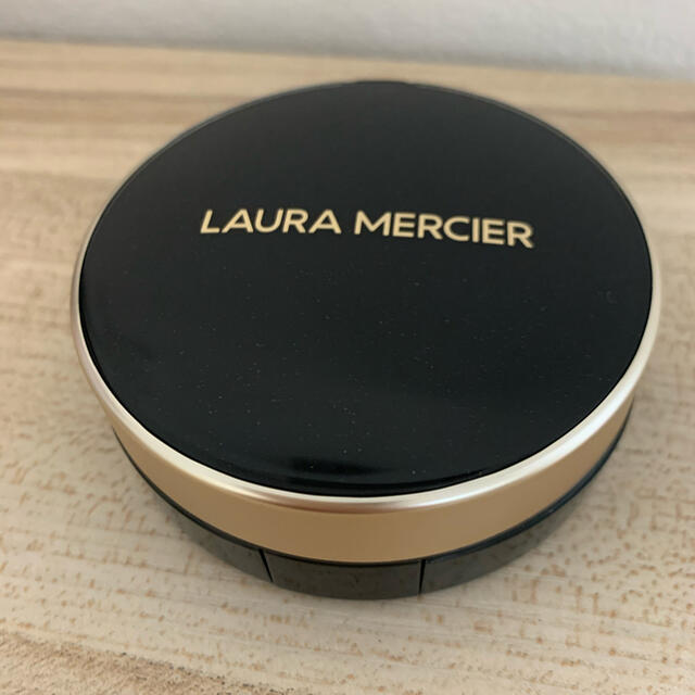 laura mercier(ローラメルシエ)のローラメルシエ　クッションファンデ　ケースのみ コスメ/美容のメイク道具/ケアグッズ(ボトル・ケース・携帯小物)の商品写真