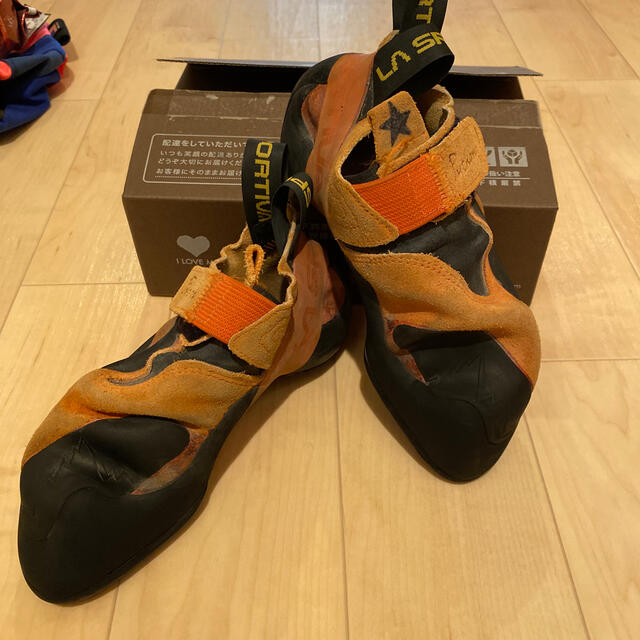 LA SPORTIVA(スポルティバ)のスポルティバ　パイソン　36h スポーツ/アウトドアのアウトドア(登山用品)の商品写真