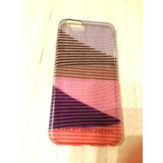 マークバイマークジェイコブス(MARC BY MARC JACOBS)のマーク  iPhone6sケース(iPhoneケース)