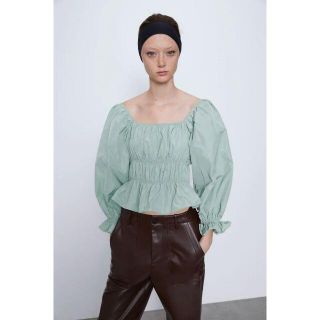 ザラ(ZARA)の美品ZaraザラStretch TopシャーリングブラウスA2182(シャツ/ブラウス(長袖/七分))