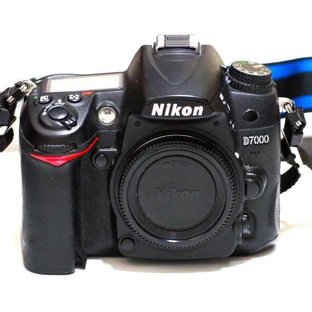 NIKON D7000 レンズ付き