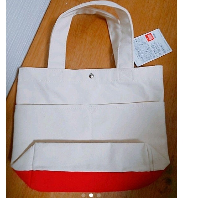 新品 未使用 タグ付 ペコちゃん トートバッグ レディースのバッグ(トートバッグ)の商品写真