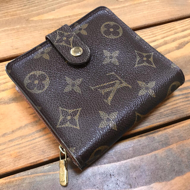 横10㎝×縦11㎝×奥行3㎝柄ルイヴィトン モノグラム コンパクト二つ折り財布　LOUIS VUITTON