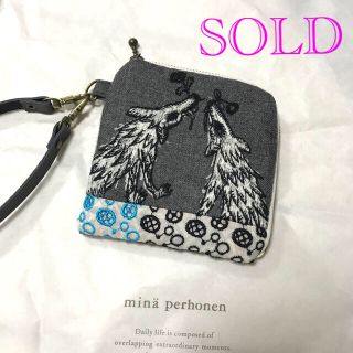 ミナペルホネン(mina perhonen)の【SOLD】ミナペルホネン　ハンドメイド　L字ポーチ(ポーチ)