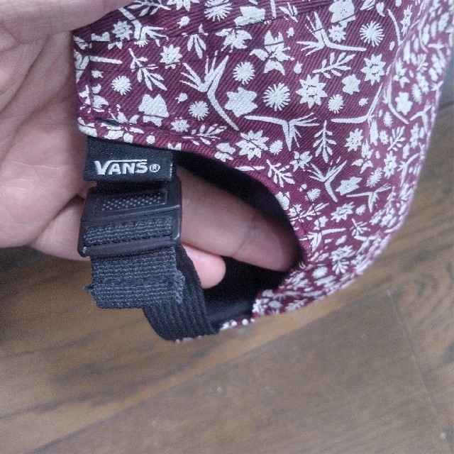 VANS(ヴァンズ)のVANS　バンズ　キャップ　帽子　総柄　和柄 メンズの帽子(キャップ)の商品写真